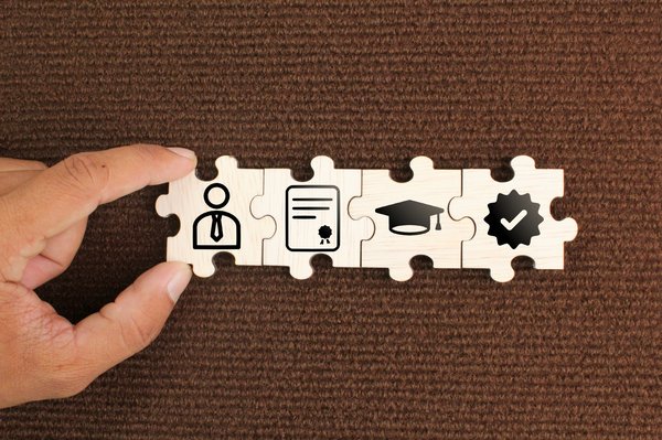 Quelles qualifications pour un réparateur efficace ?